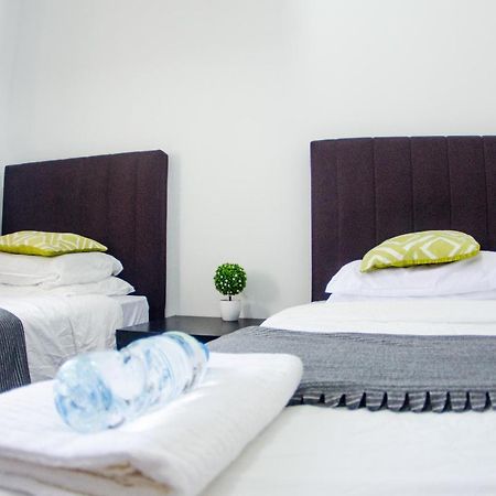 Muara Poni Homestay מראה חיצוני תמונה