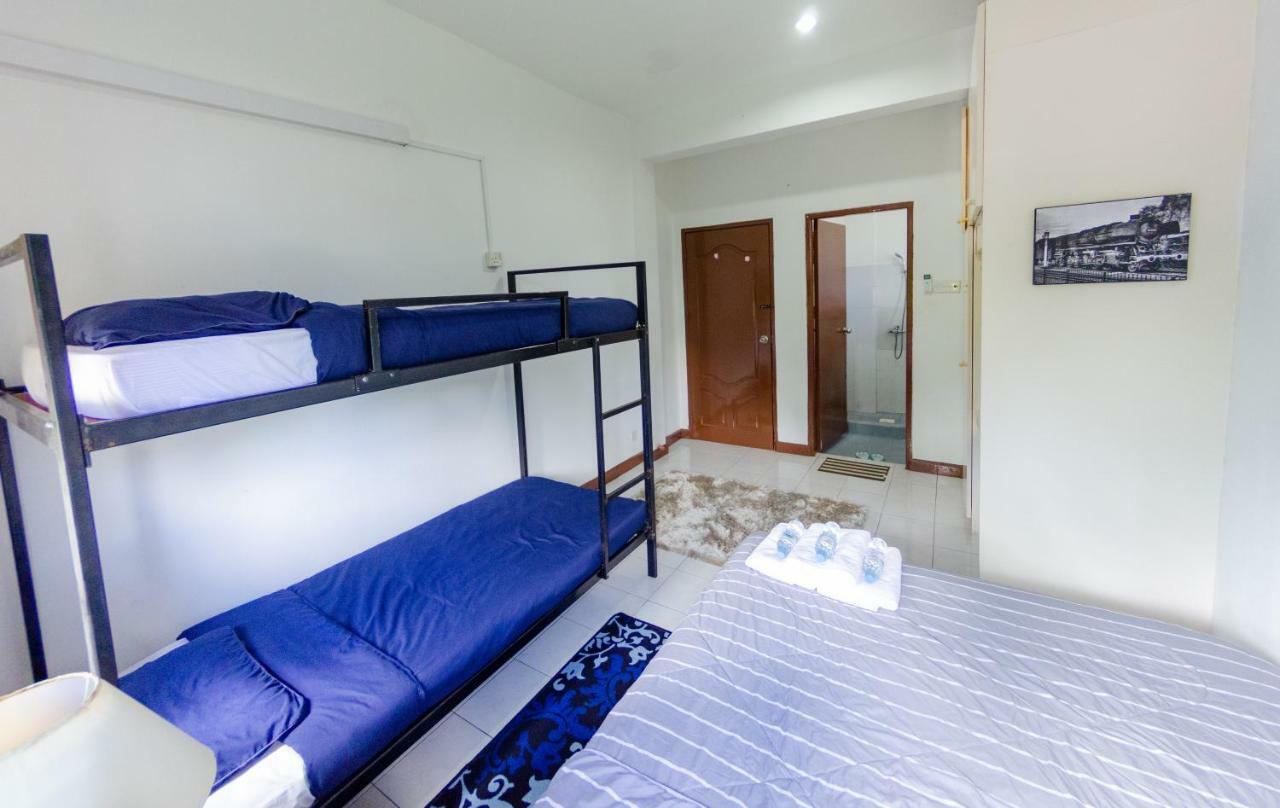 Muara Poni Homestay מראה חיצוני תמונה