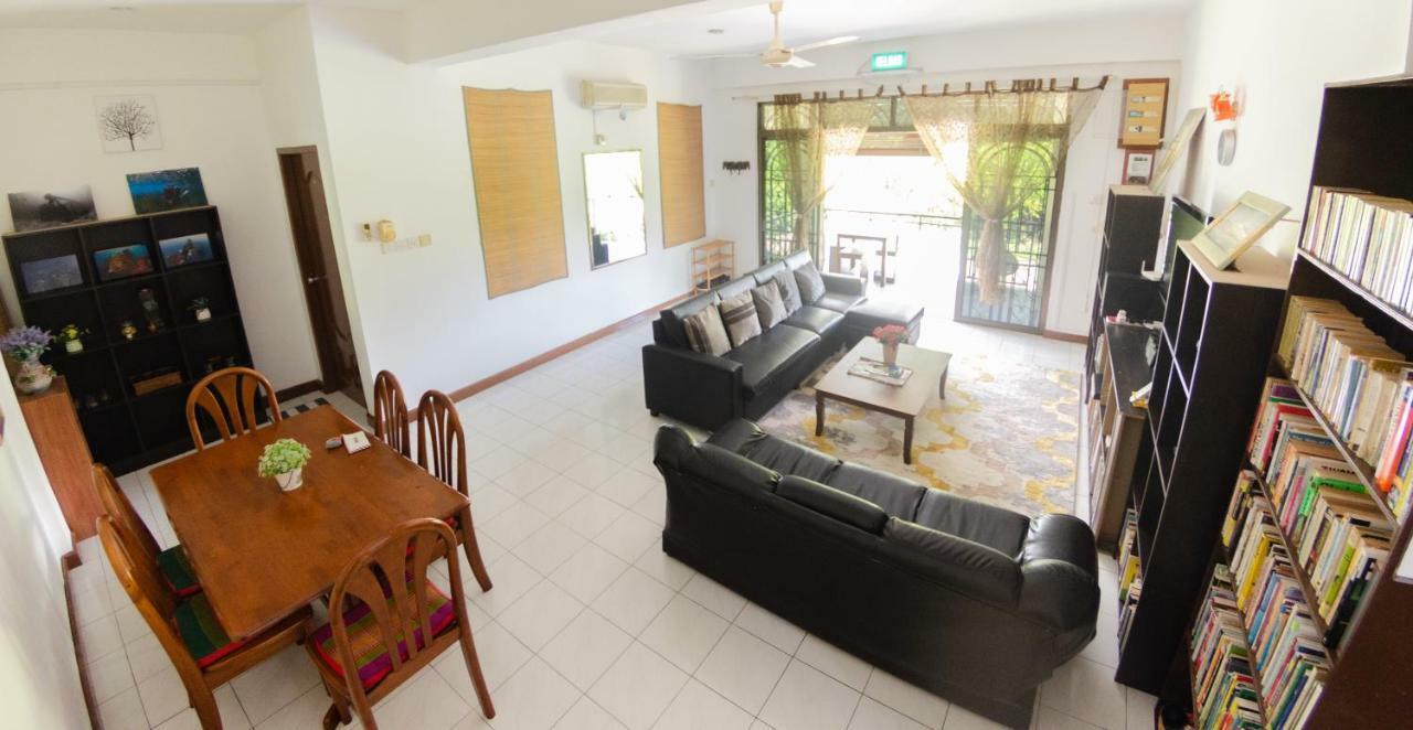 Muara Poni Homestay מראה חיצוני תמונה