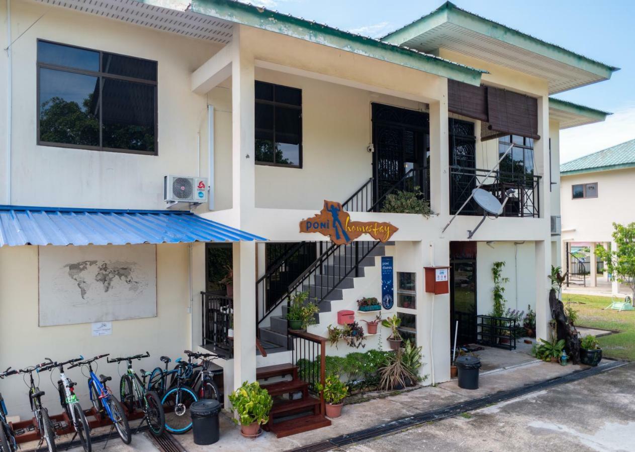 Muara Poni Homestay מראה חיצוני תמונה