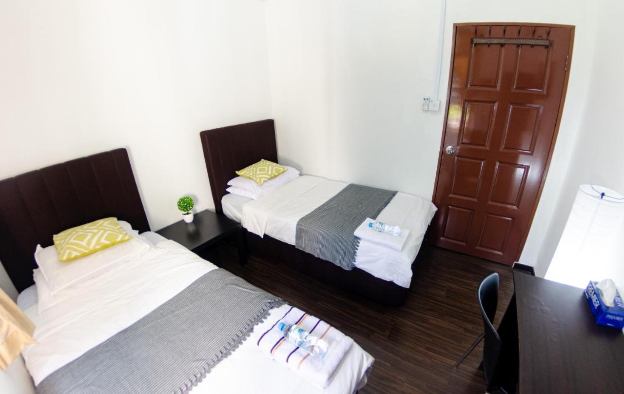 Muara Poni Homestay מראה חיצוני תמונה
